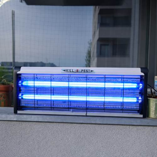 Velika UV-lampa protiv komaraca i muha u prostoru