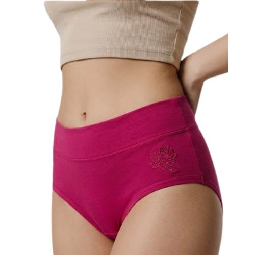 Rosa Junio pamučne gaćice na modelu u roza boji